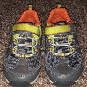 Boys 9m Stride Rite shoes